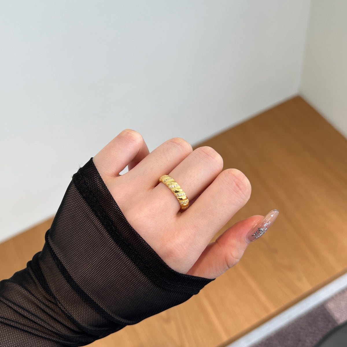Twisted Ring