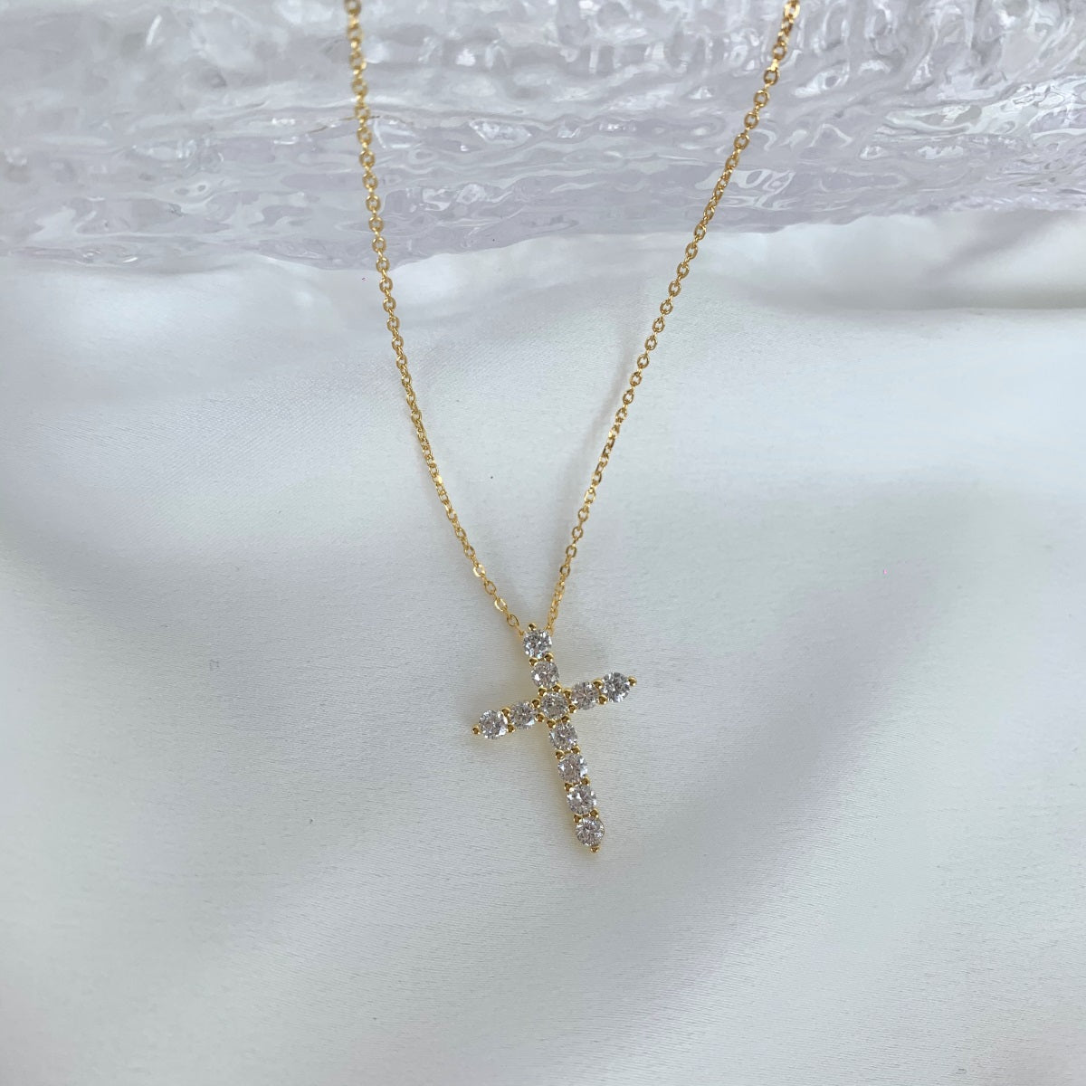 Stella Cross Necklace