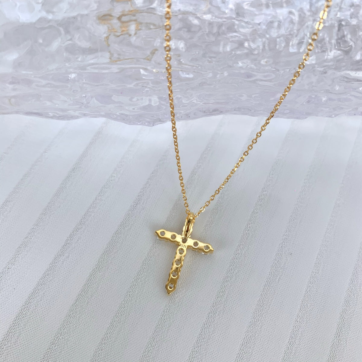 Stella Cross Necklace